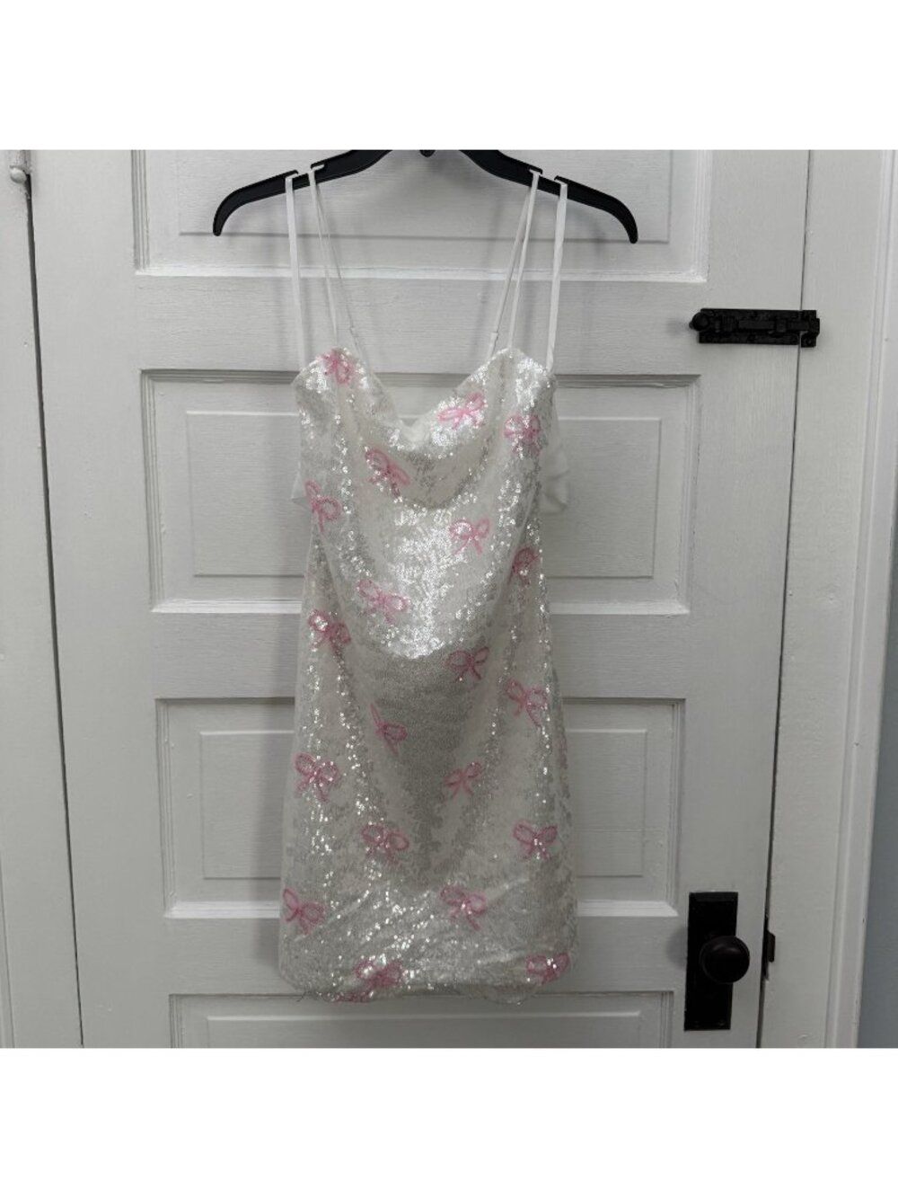 B. Darlin Juniors 11/12 White Sequin Pink Bow Bodycon Mini Dress